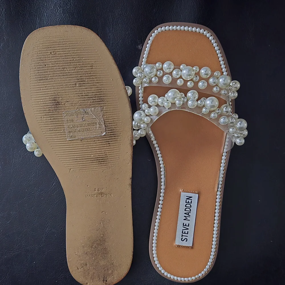 Steve Madden Pearl Embellished Tan Sandals - Picture 2 of 7